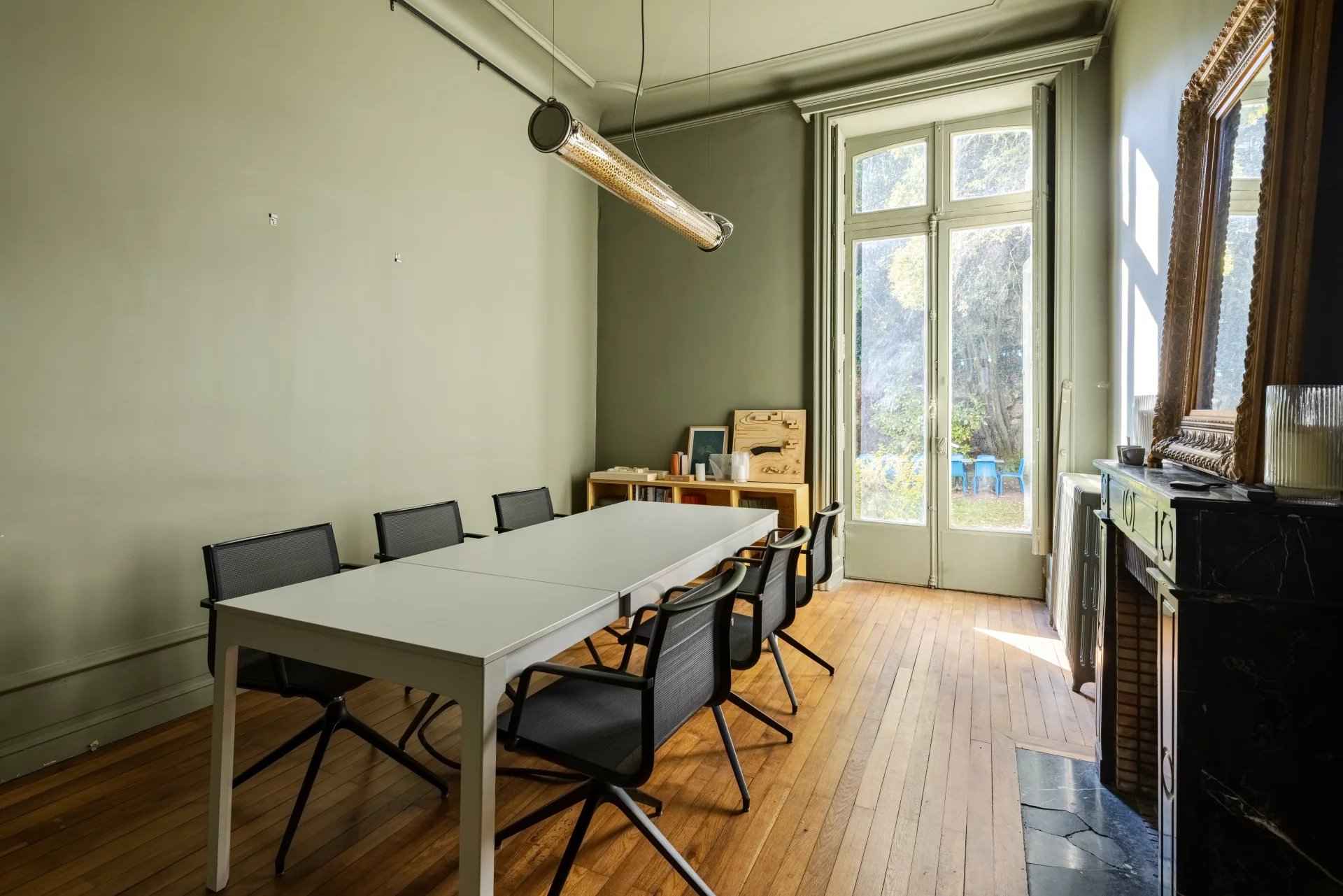 5605a08bb2a73f631b490993fccf8f31 fd1fa99d6c 1920 original - Attribut alt par défaut.