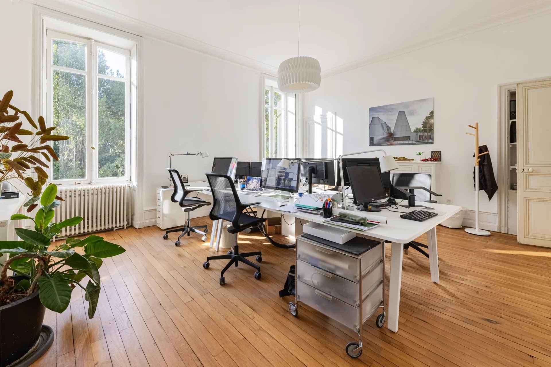 D9a2b6ce97f70ce53bef92cc4c4f2868 41b26aab8e 1920 original - Attribut alt par défaut.