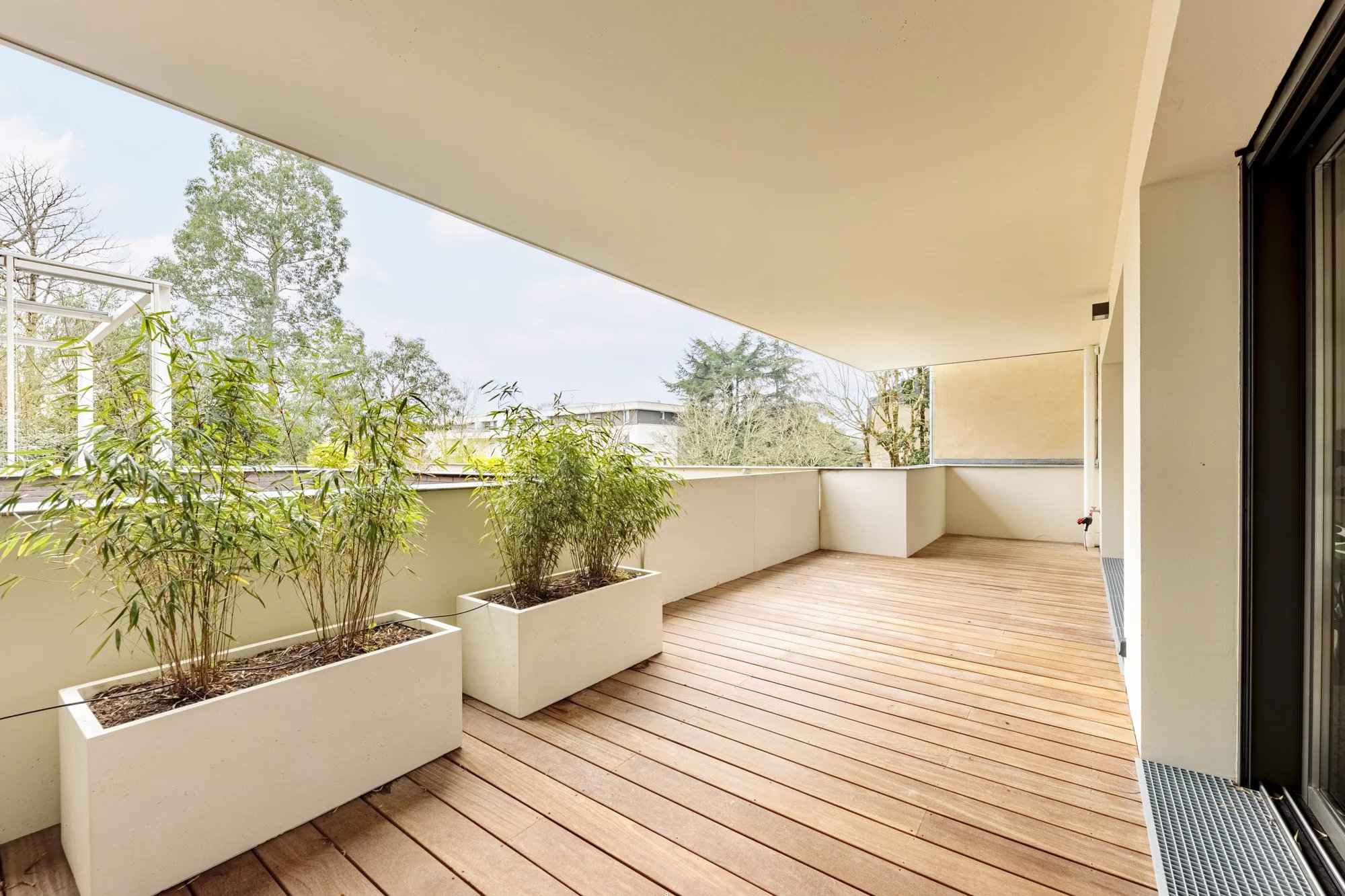 58bcd952477aba2f0ff1e5767cf169e3 cc34e5678e 2000 original - Attribut alt par défaut.