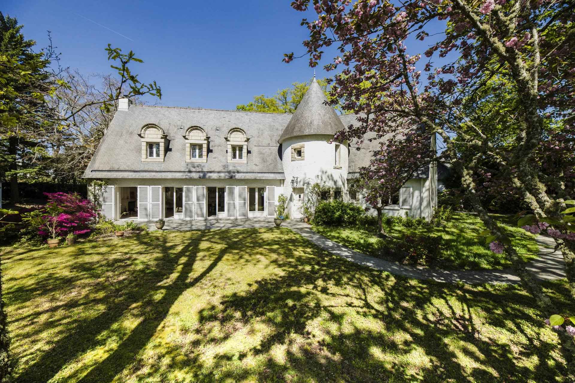 30544e77a56558e23ef1d03d0872ae85 490c638086 1920 original - Attribut alt par défaut.