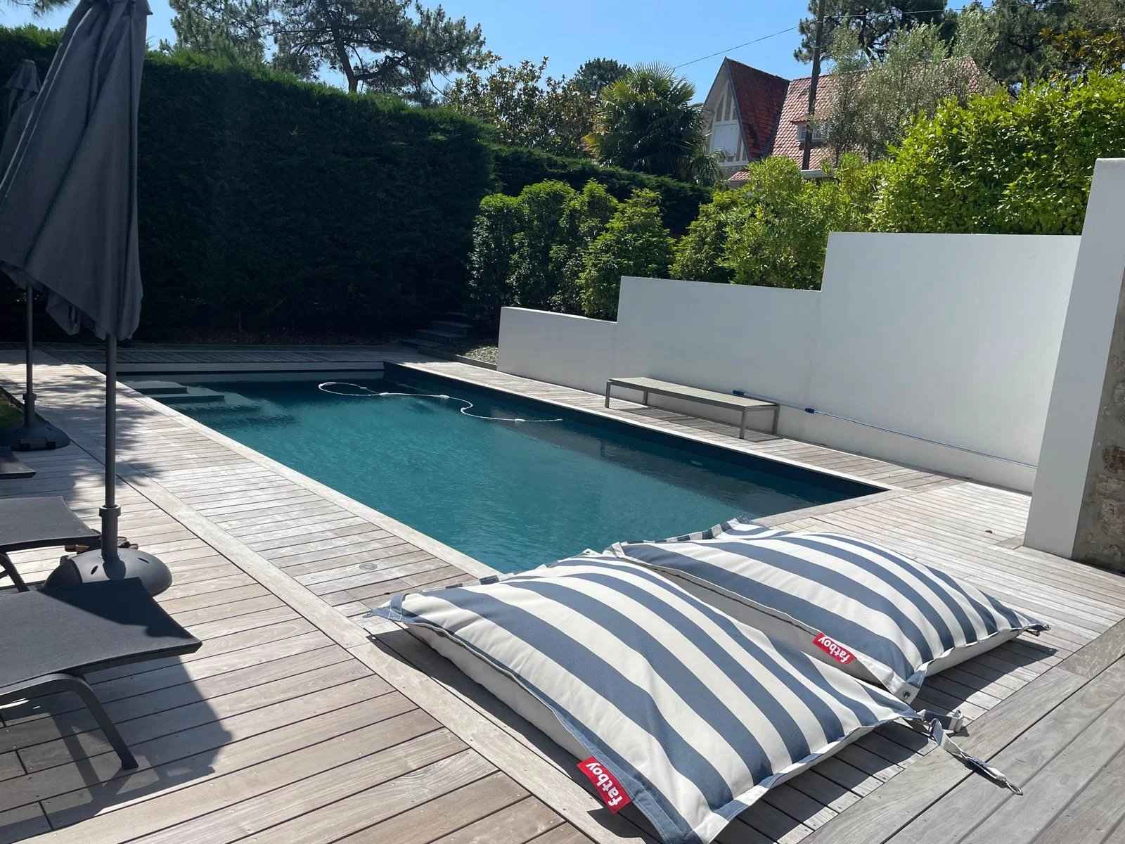 Villa à La Baule avec une piscine