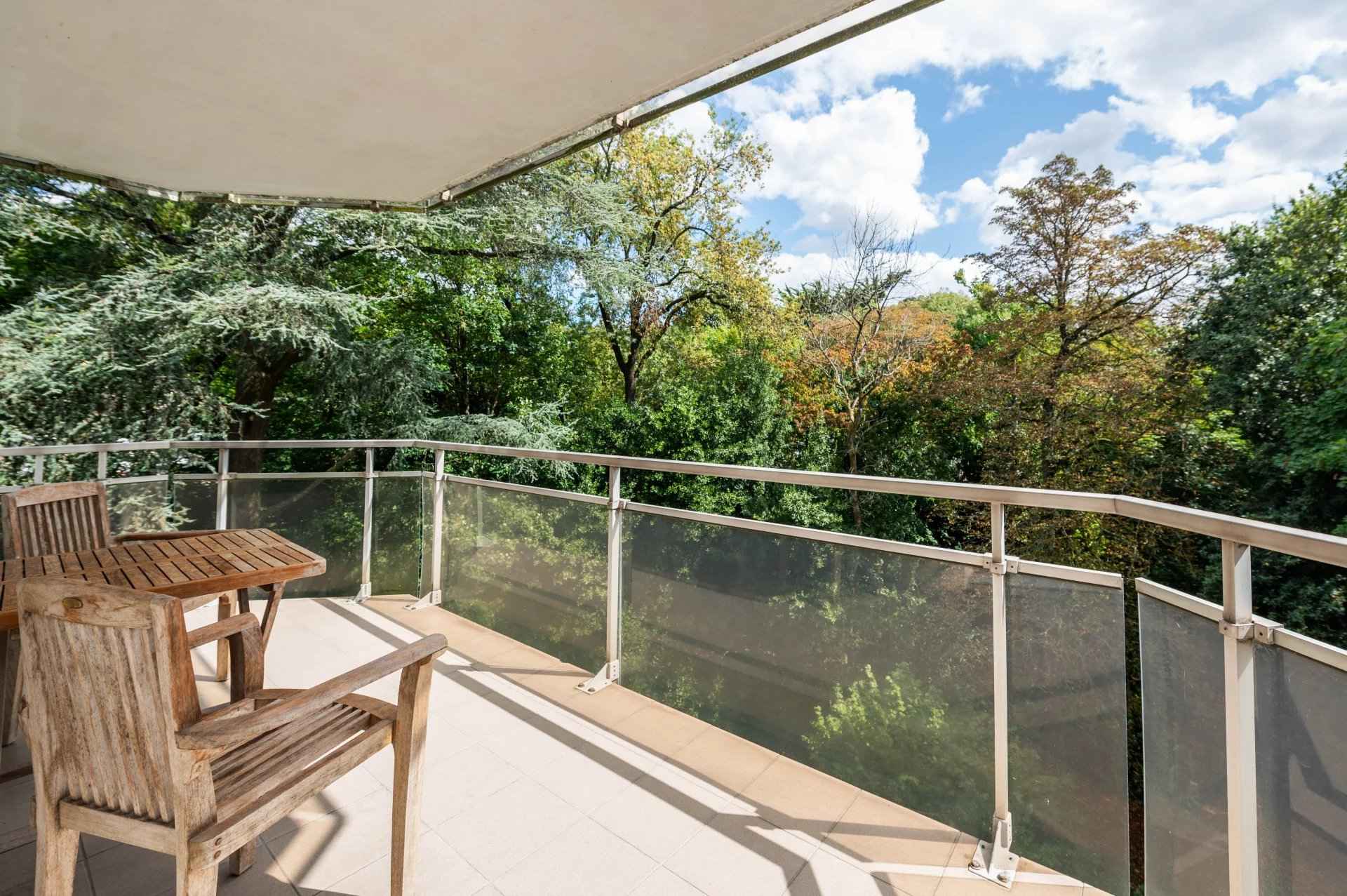 Appartement avec vue sur la Chézine 