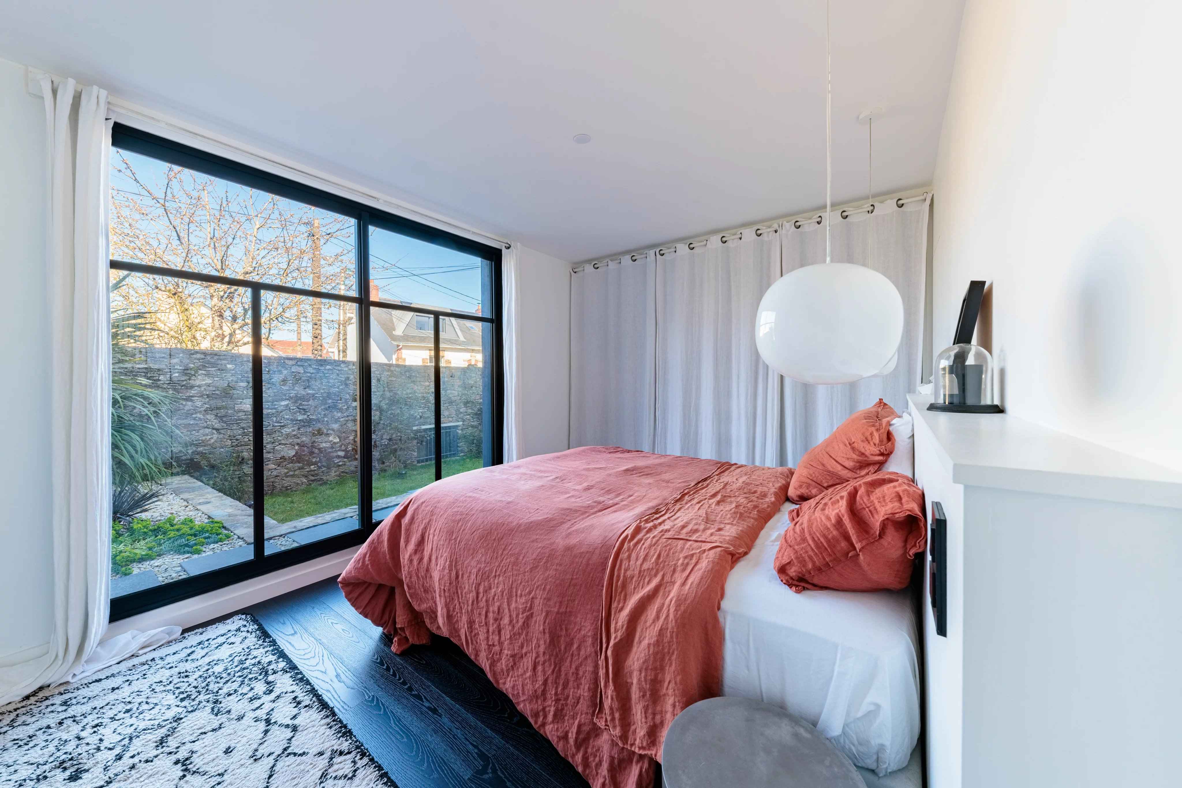 9ae5ddadf9bf34bfd13970a7119b0ee6 10cfb79a06 4096 original - Attribut alt par défaut.