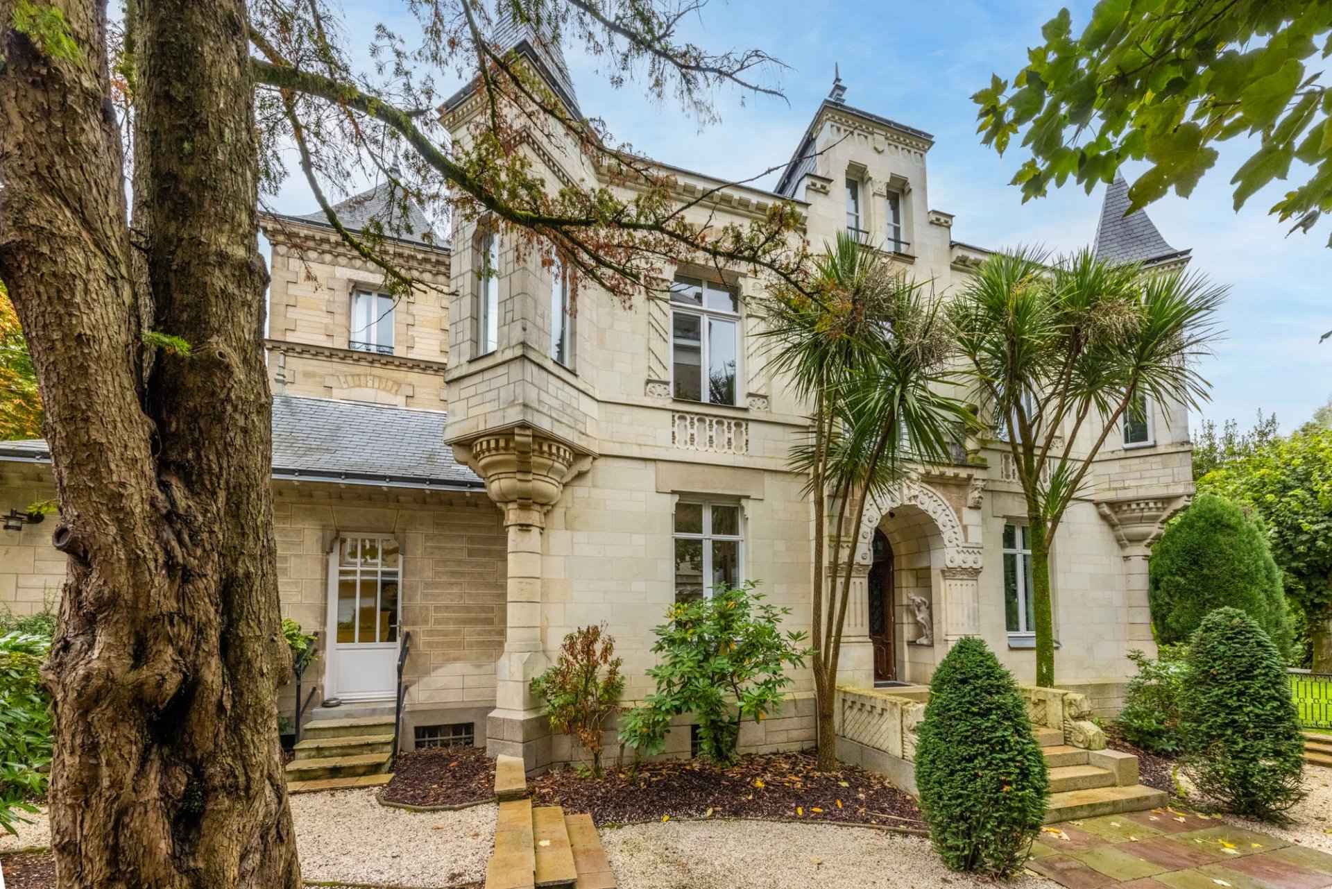 24aaa609d161c0859b5ba26145bdadb9 29d2533741 1920 original - Attribut alt par défaut.