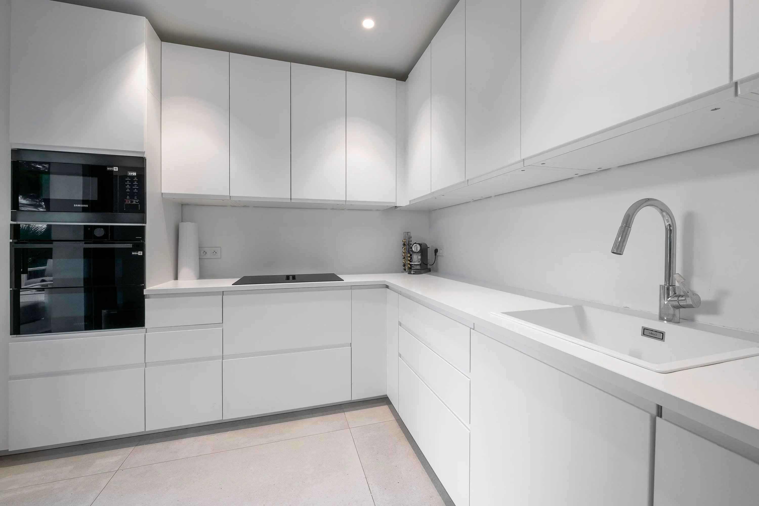 9dee46823bf91d790f044d35423ced6a fedaf3b013 3000 original - Attribut alt par défaut.