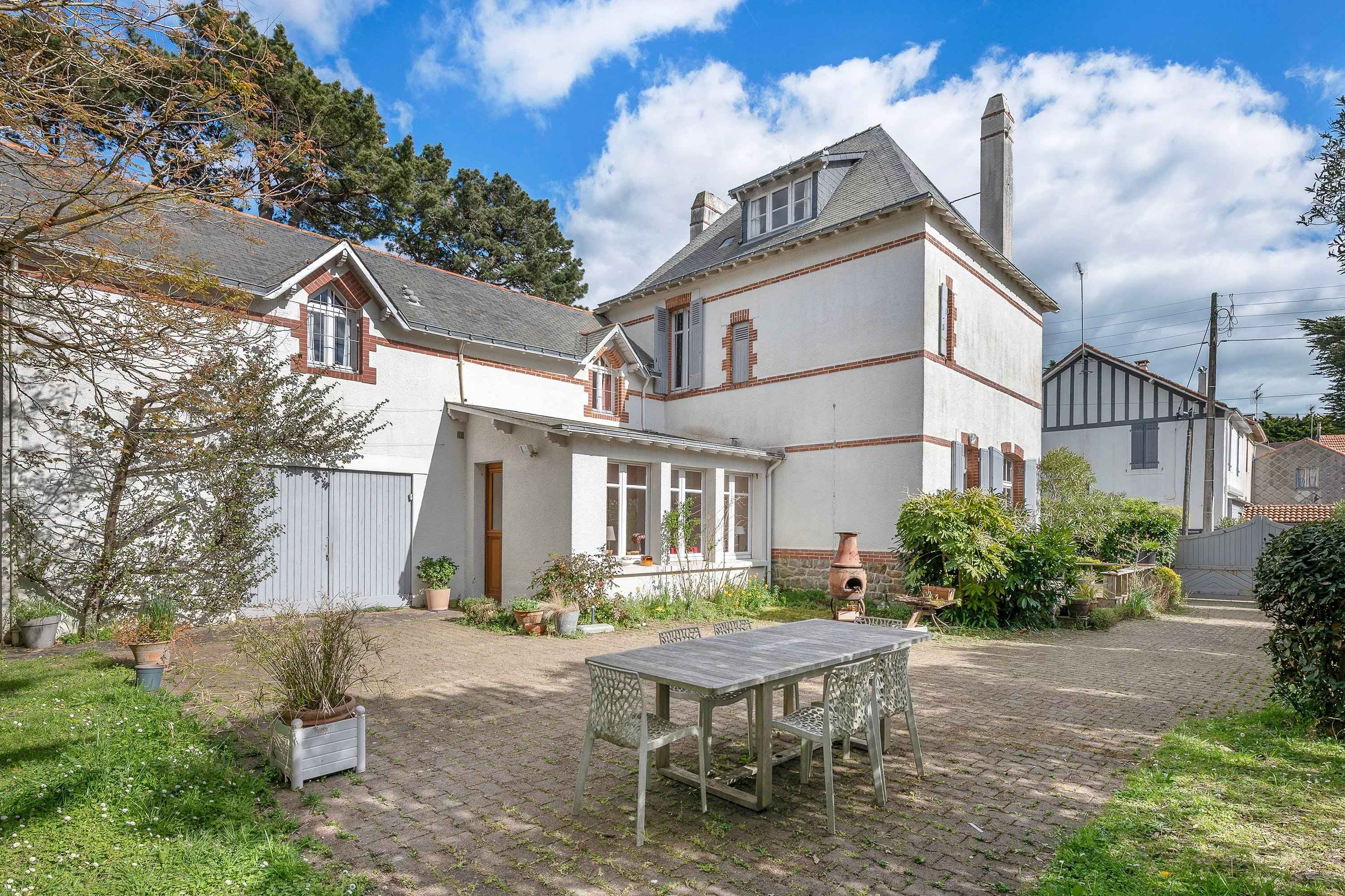 37a40e61a5c74640cff556544505774d 8bb70b45bc 3000 original - Attribut alt par défaut.