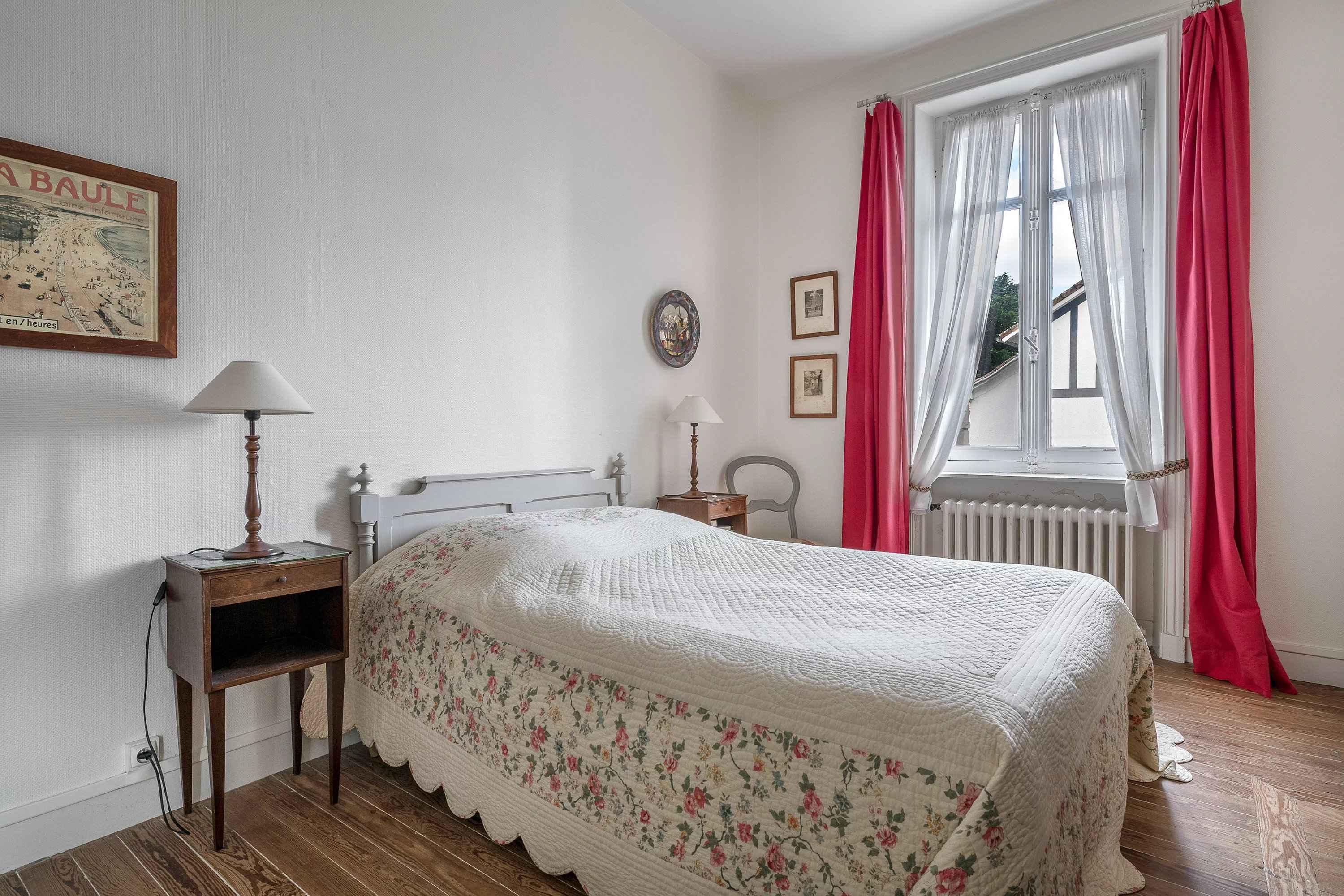 Afaee483e58689a0233a0ddb4daaa653 88f7a76afc 3000 original - Attribut alt par défaut.