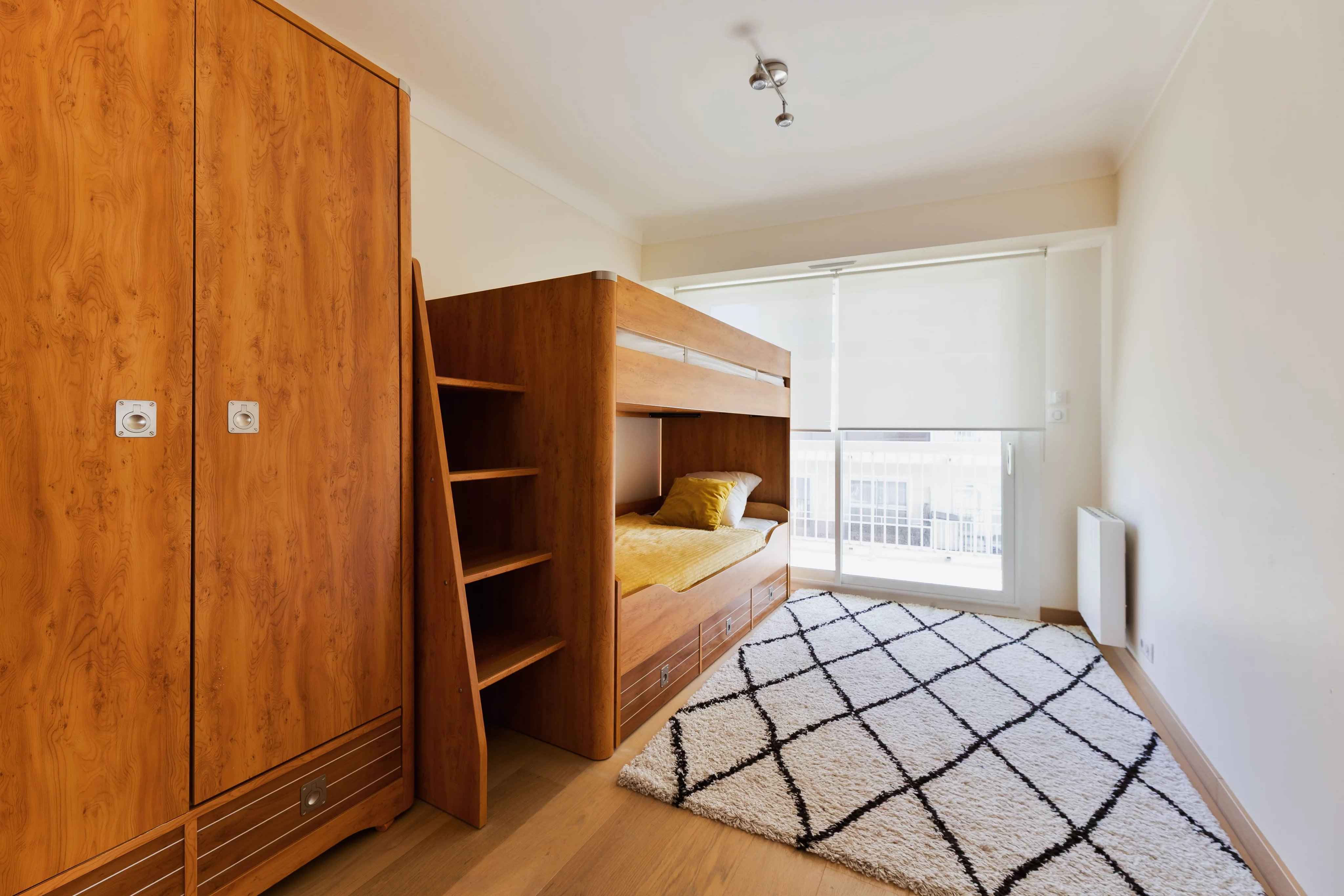 5cf9d6bd81e285e65309b9980cd54740 71e9167529 4096 original - Attribut alt par défaut.