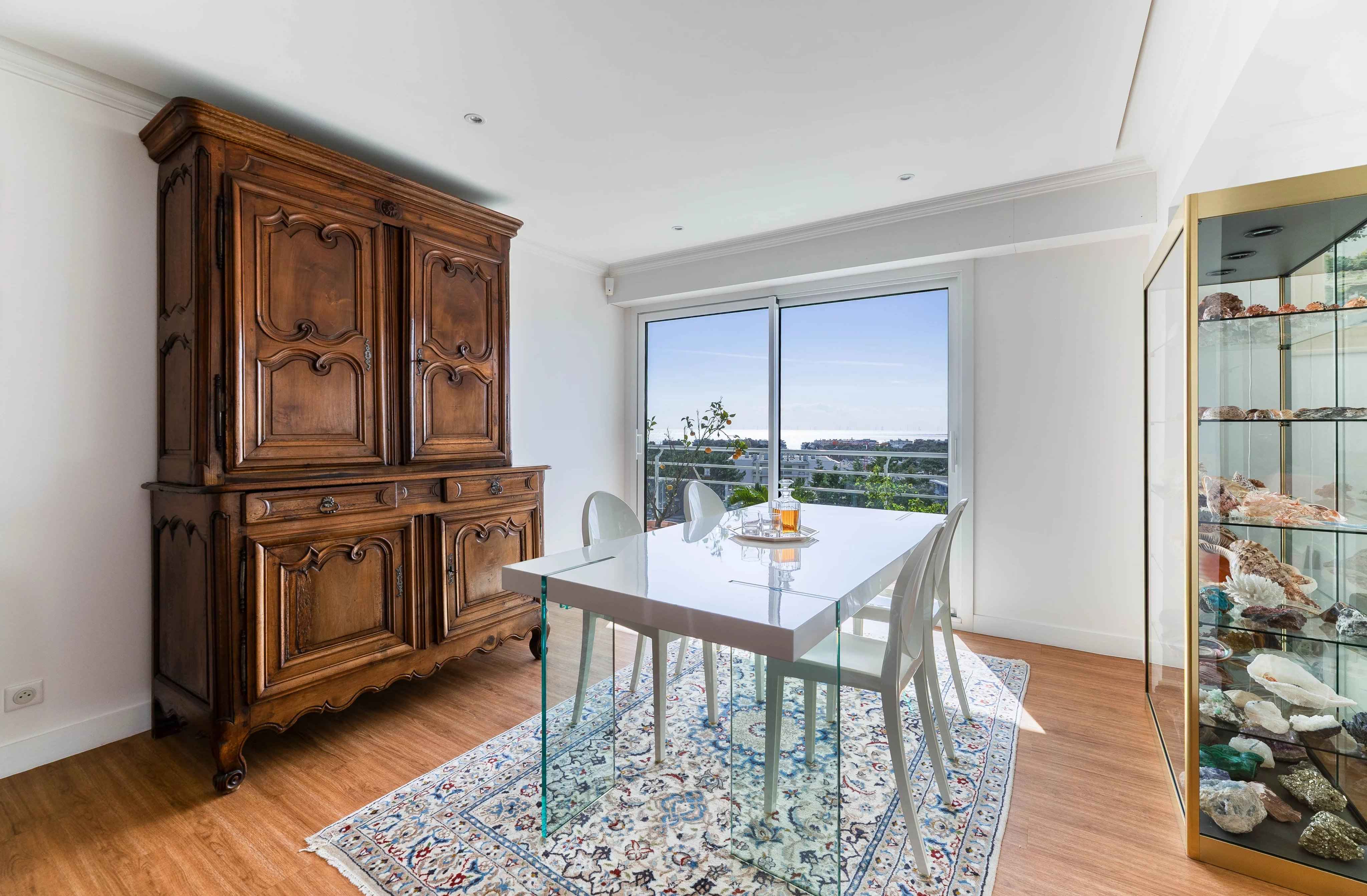 Grand séjour vue sur la mer LA BAULE