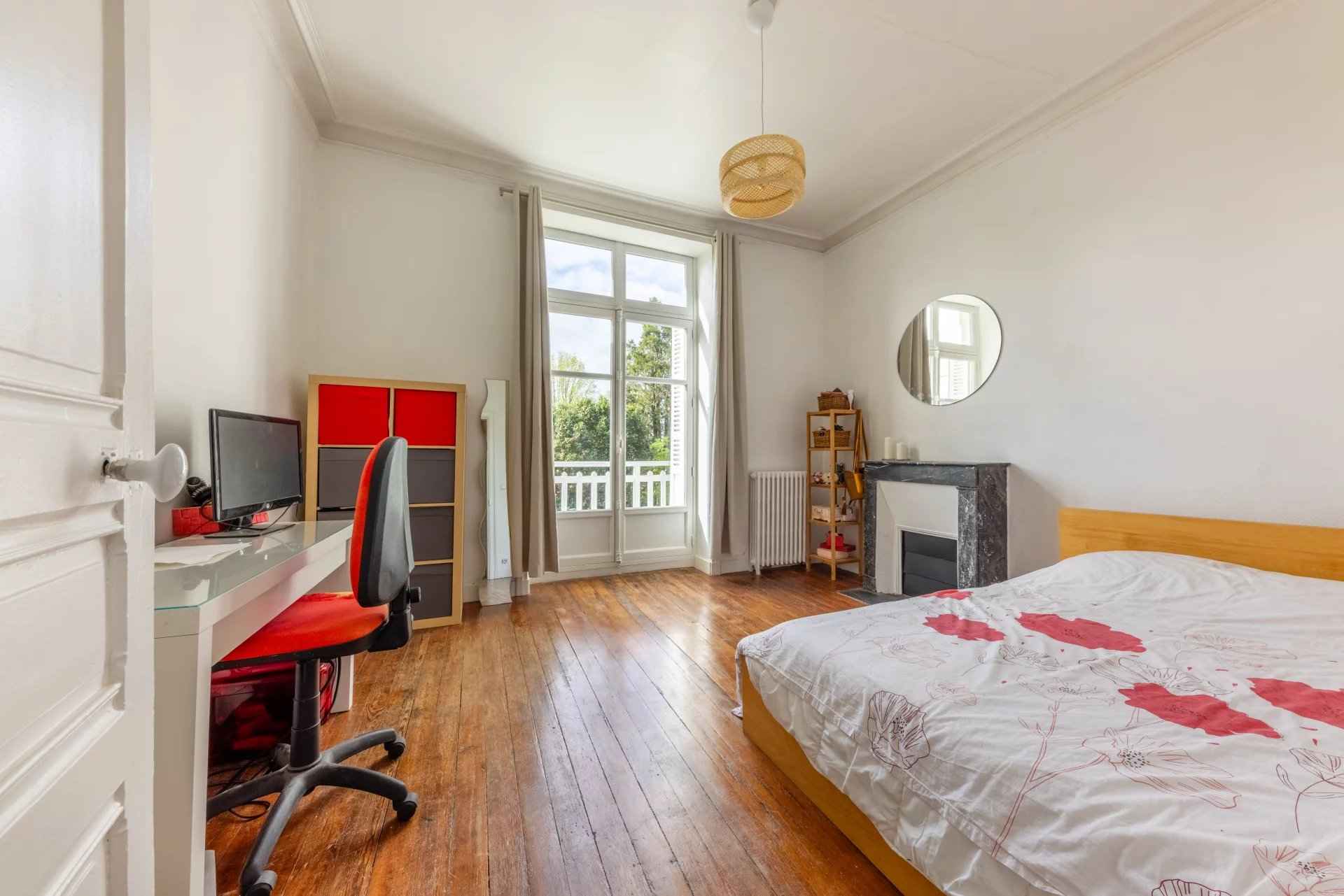 2b14297062c329e790bae35da41ce148 cec1876d5b 1920 original - Attribut alt par défaut.