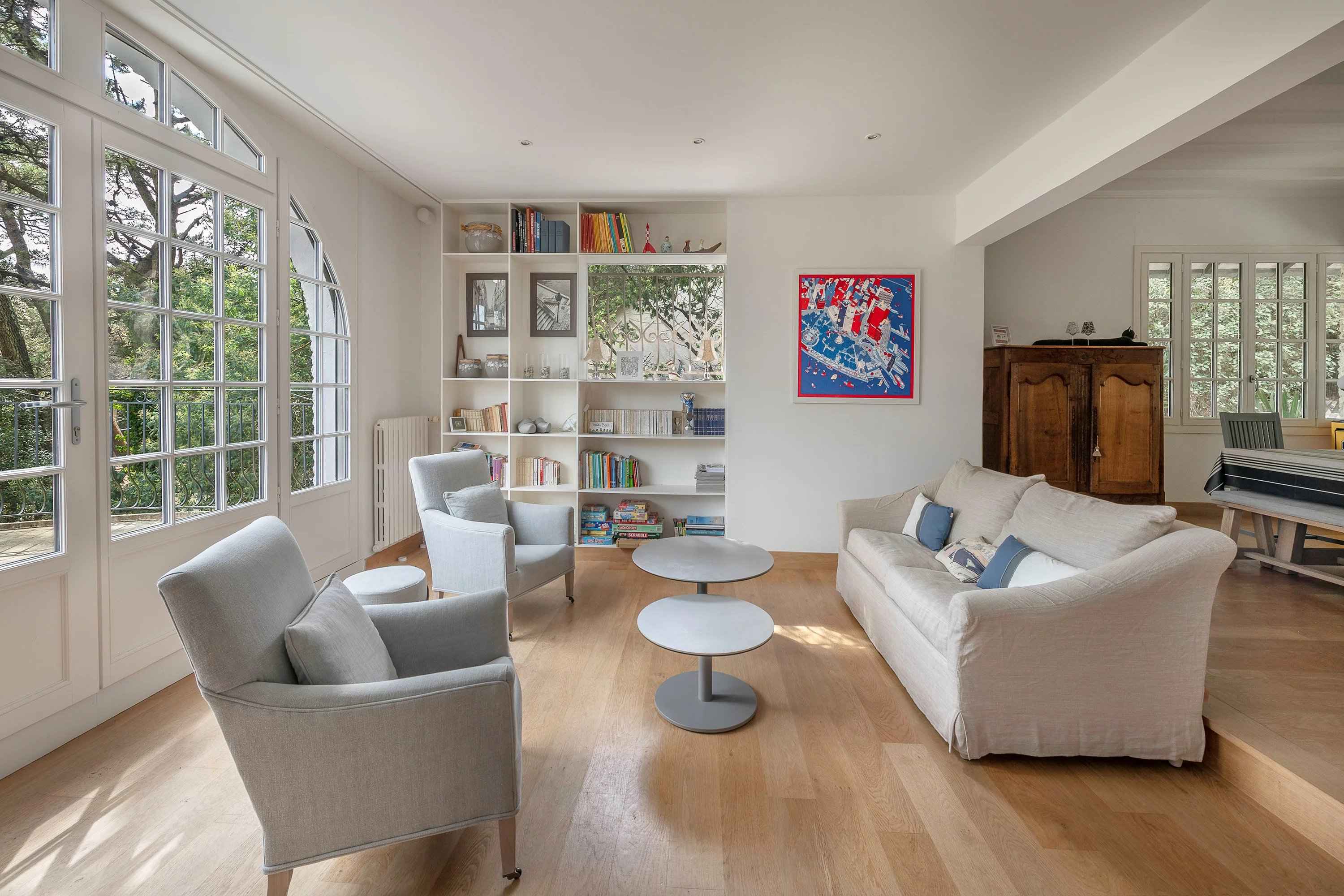 0e96e2705df17ccbb442aa252bfe4771 c0ba5c8cf5 3000 original - Attribut alt par défaut.