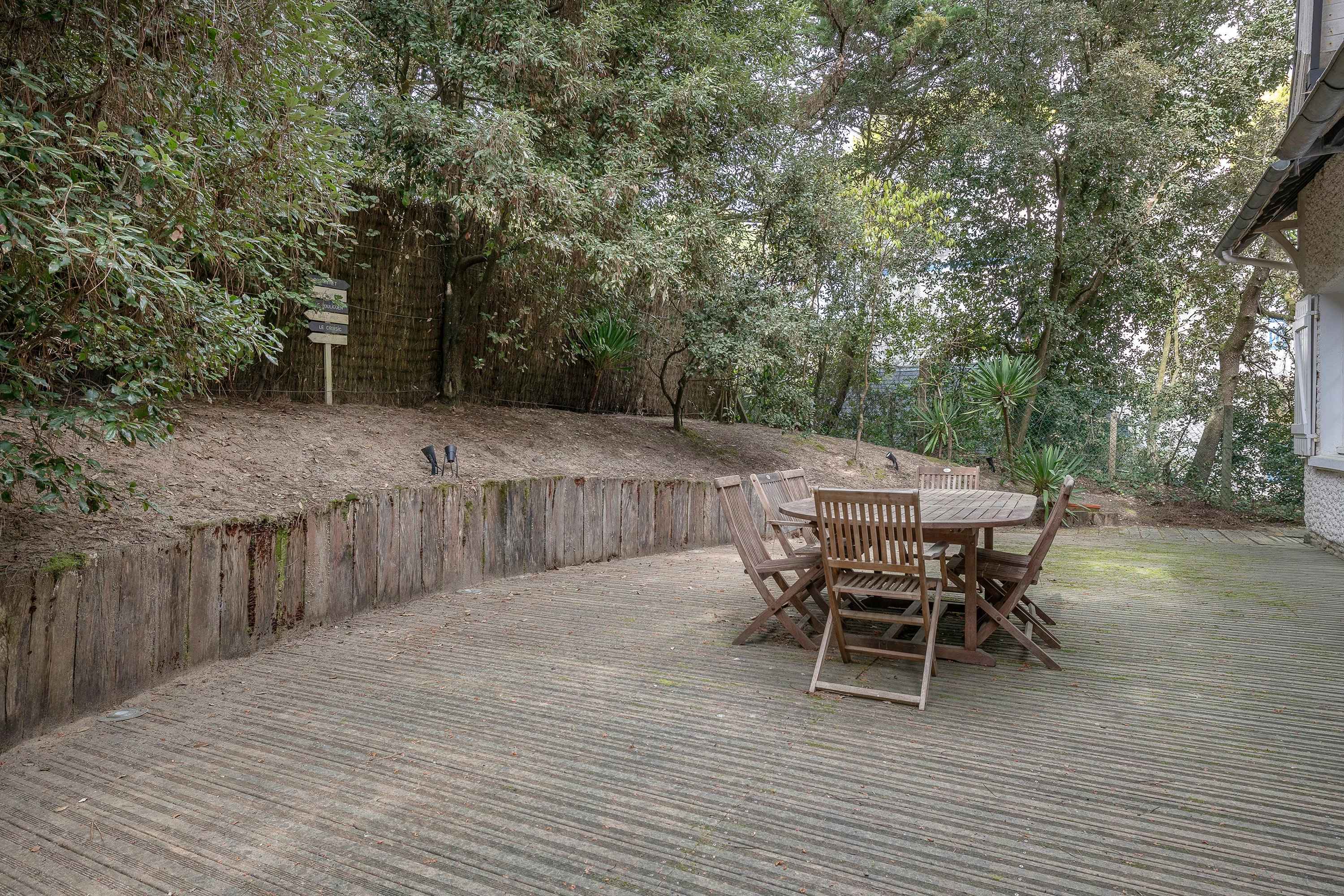 B75eea2415dabd60ff4affdca6b904fa b6a3484044 3000 original - Attribut alt par défaut.