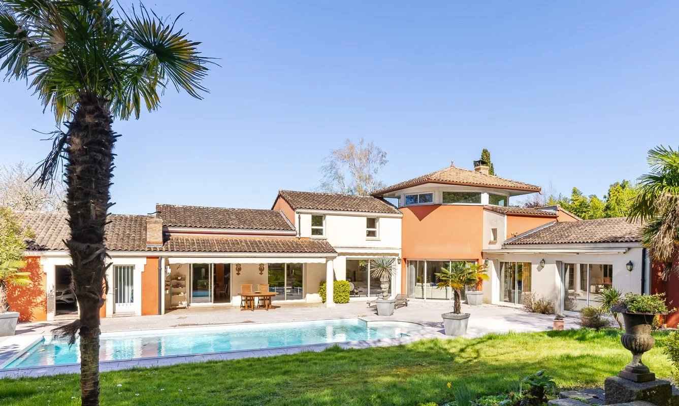 65bc55072a3636efc3c1b8d25506dd48 fe9c132514 1337 original - Attribut alt par défaut.