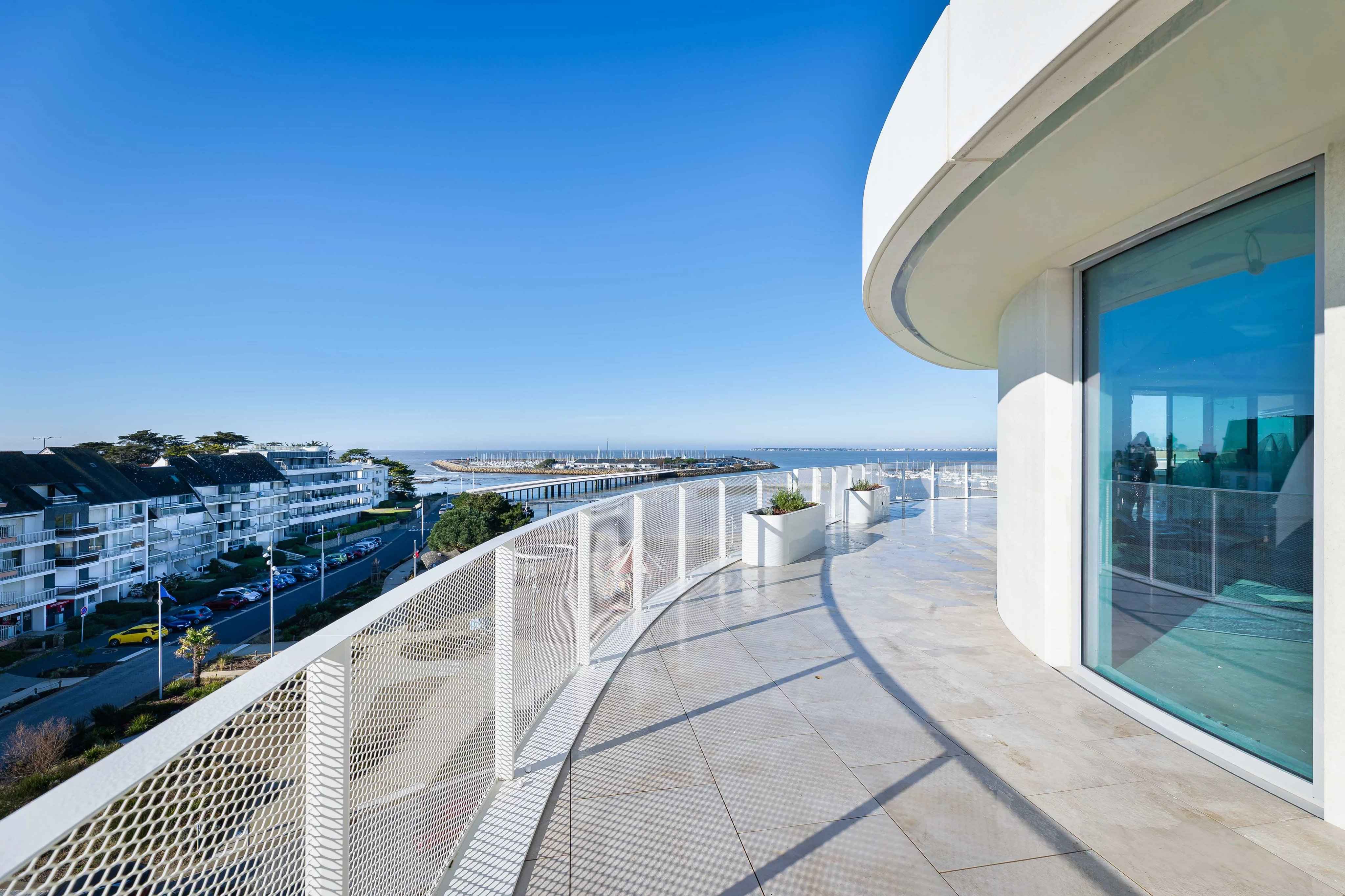 C50803373a1d6abd947f8f0d58ea1ece 5737a011fa 4096 original - Attribut alt par défaut.