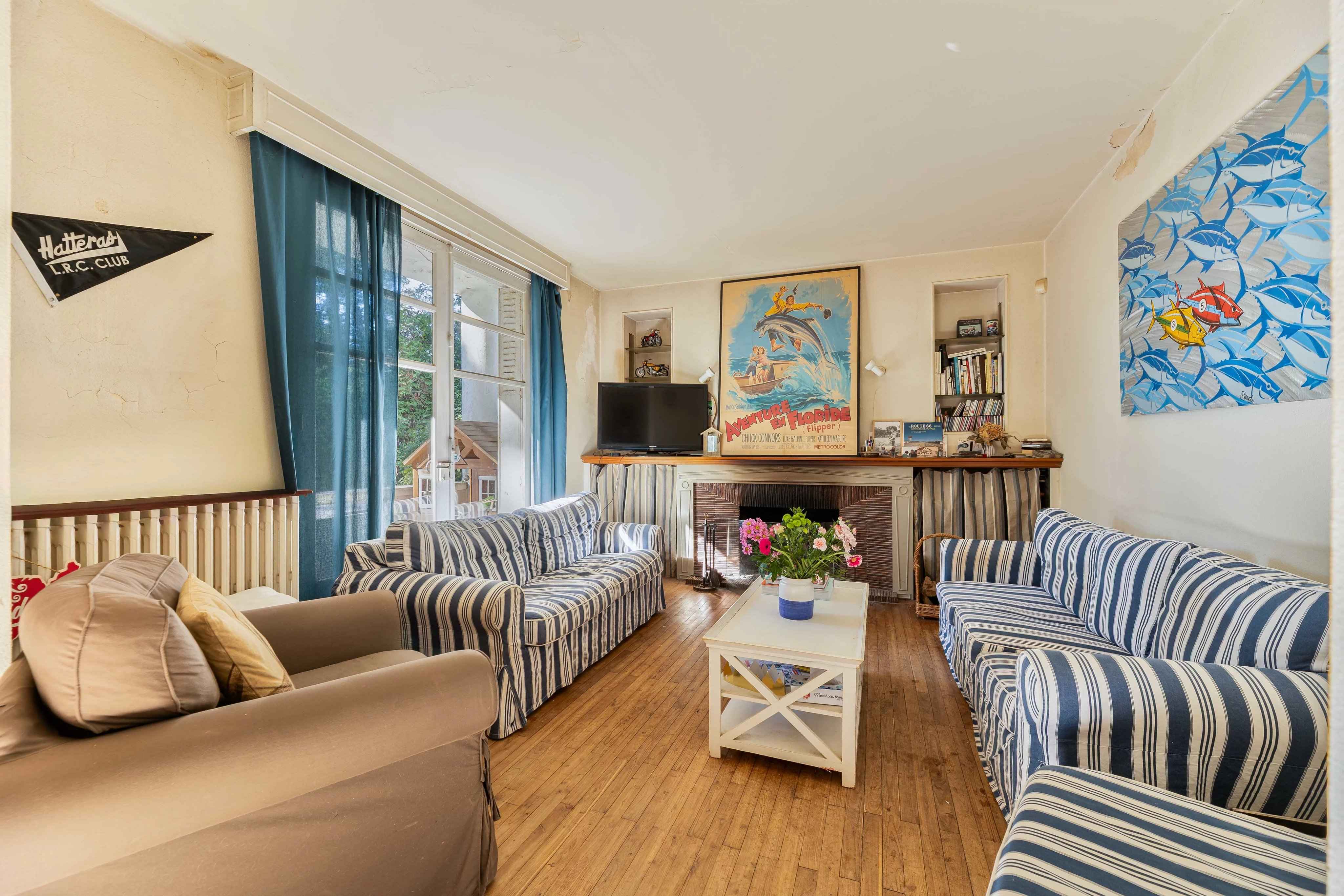 Beau séjour avec cheminée La Baule