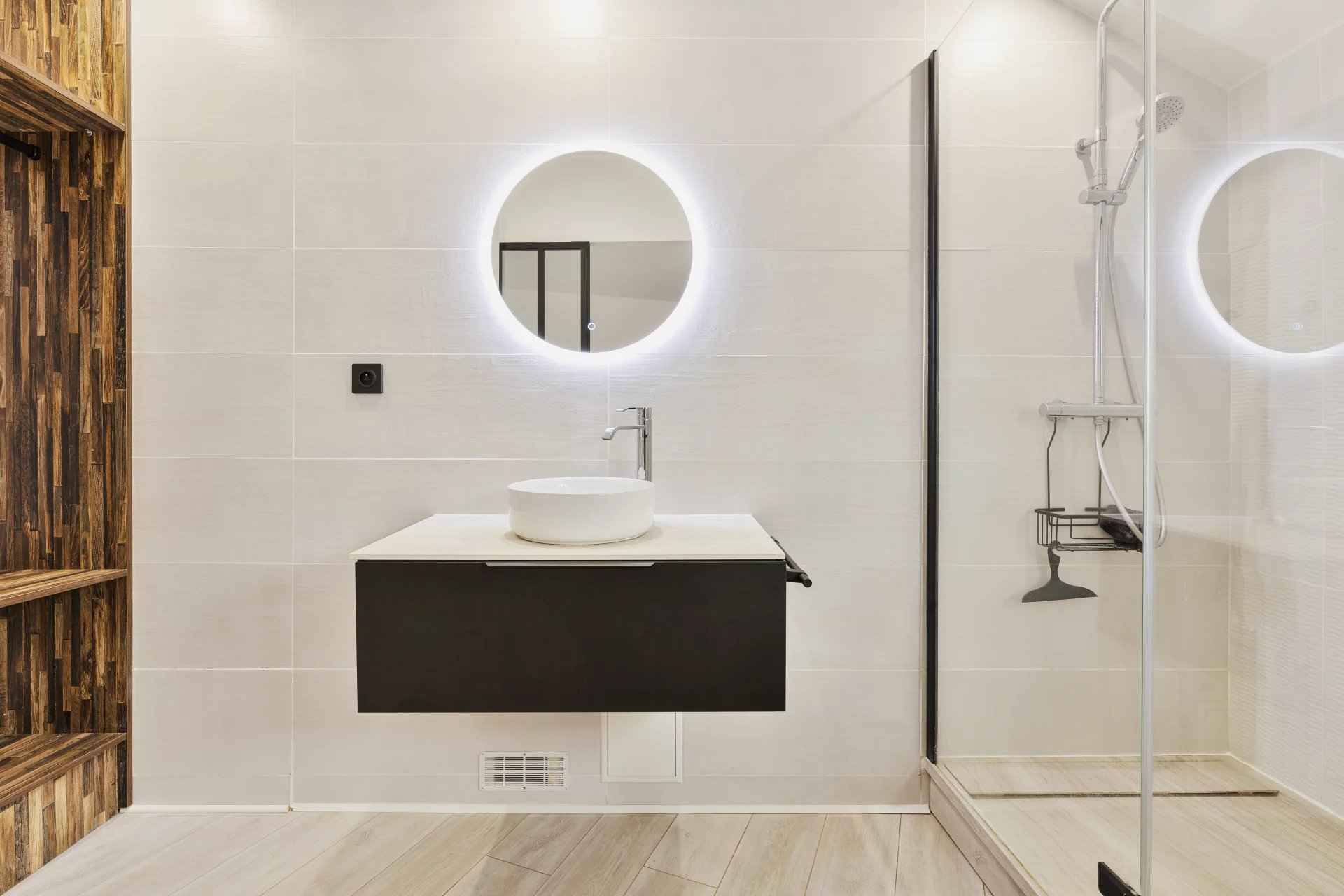 Belle salle de bains rénovée La Baule