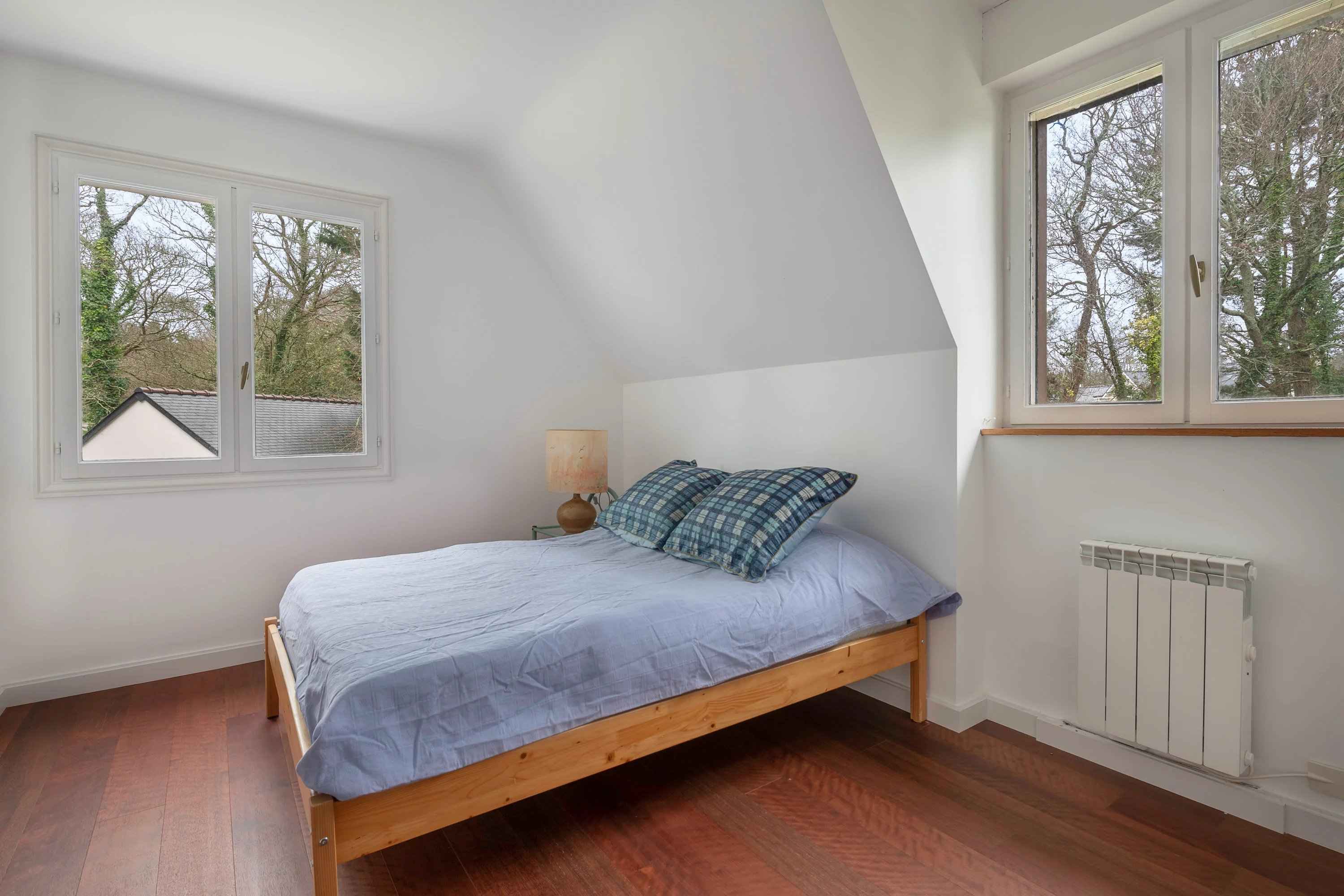 29b80ae8d9540c6088549ff67d4044a8 3d60dc1784 3000 original - Attribut alt par défaut.