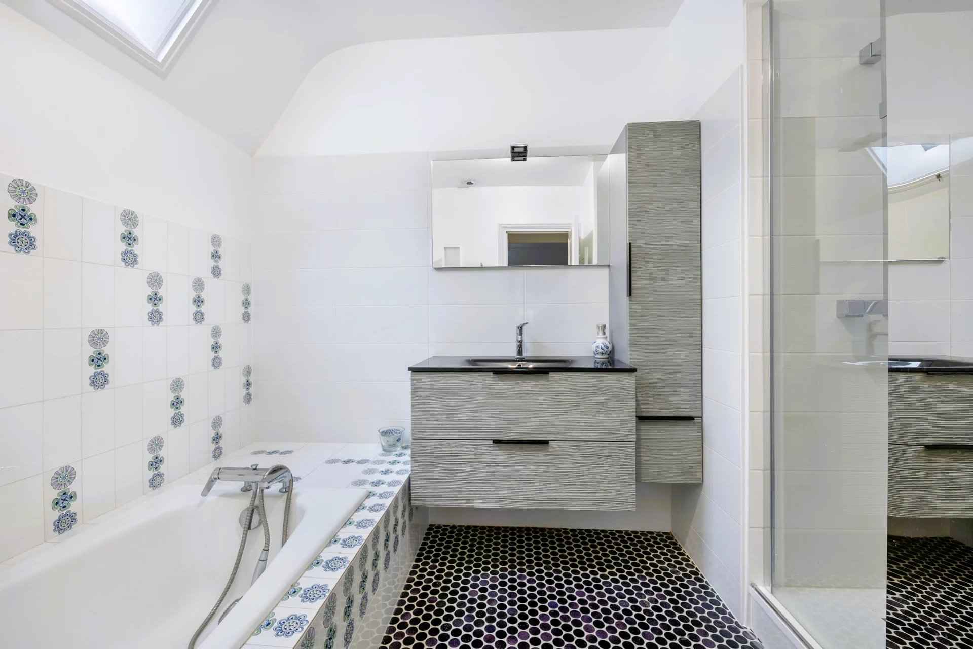 Dd65f0dda27abd28e50a5ab7f8d1d1c2 080bb78641 1920 original - Attribut alt par défaut.