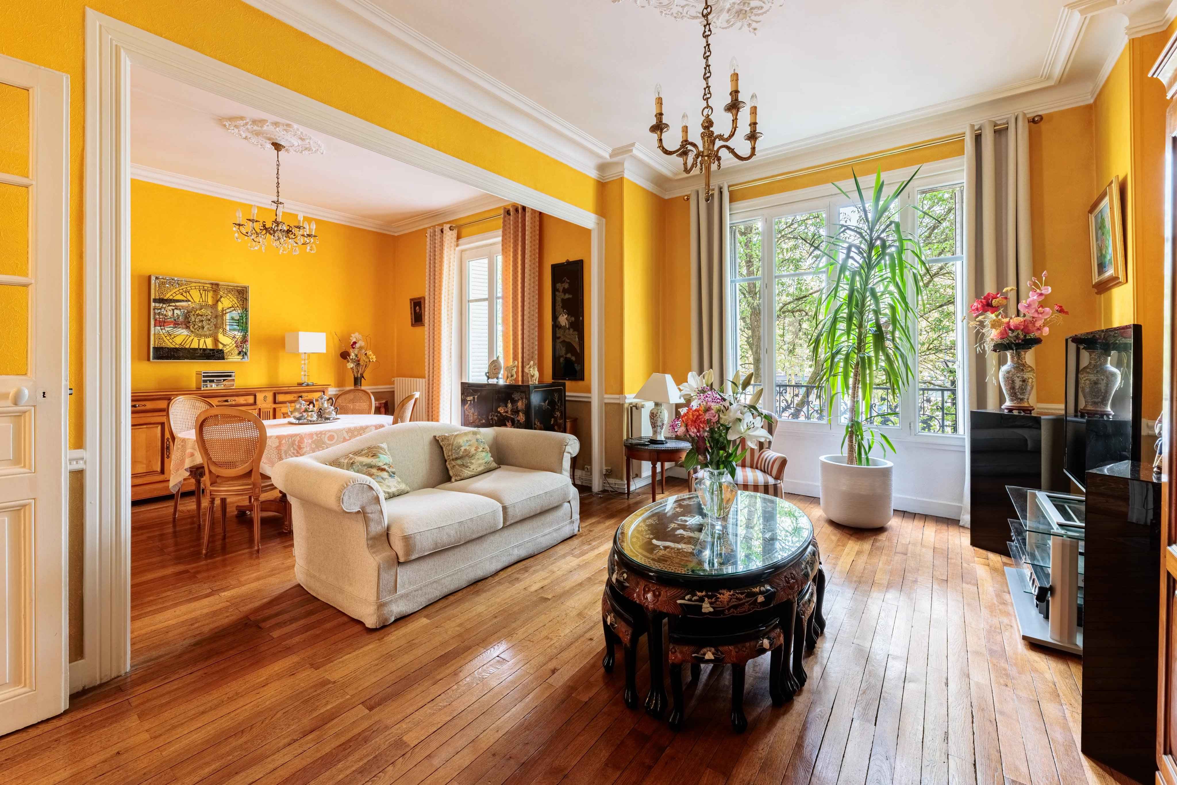 Bel appartement de caractère à Nantes 