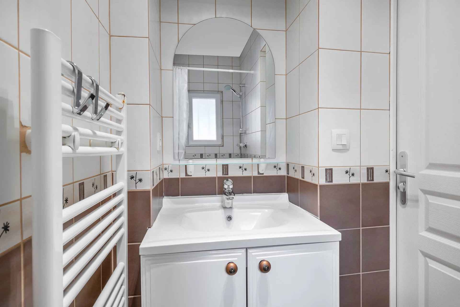 8ed8ad51e3817fa75fd1f0f11849b6e9 38f3c63d9e 1920 original - Attribut alt par défaut.