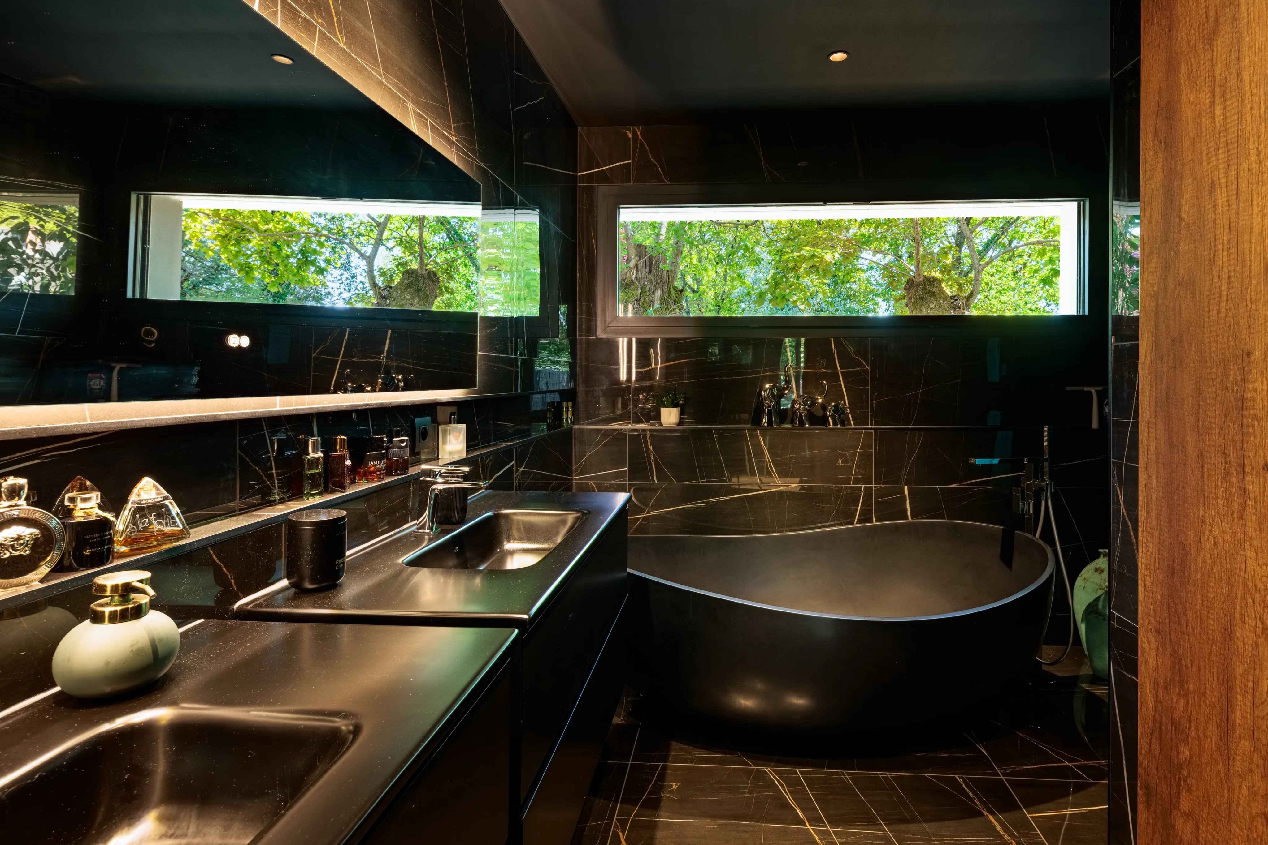 88c33ea06bddd8f60e54a4ec32826c40 54b0e11ab0 4096 original - Attribut alt par défaut.