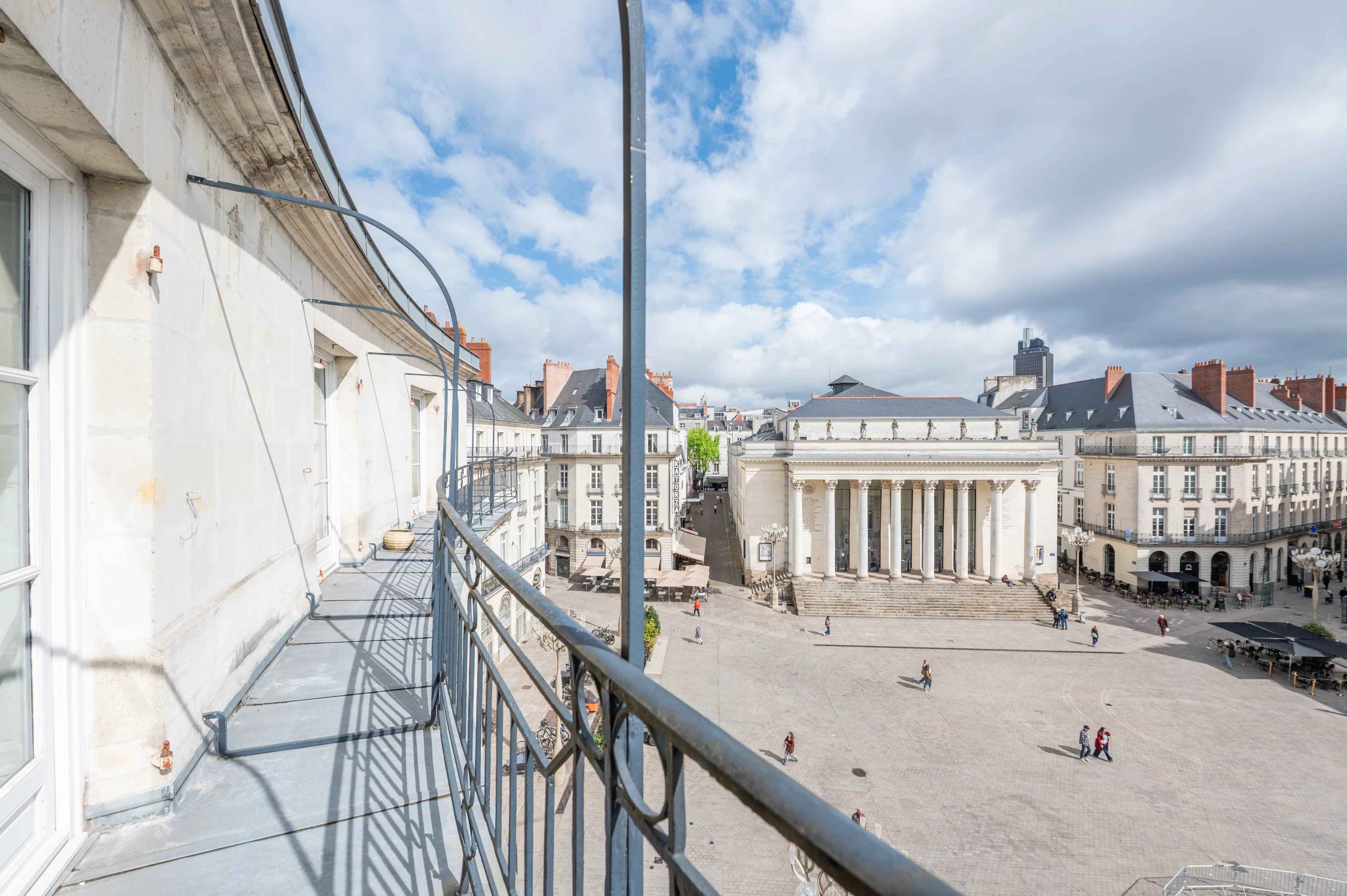 B78b5a3bf1e868bb08d99b625d1b89be de80f910d9 4096 original - Attribut alt par défaut.