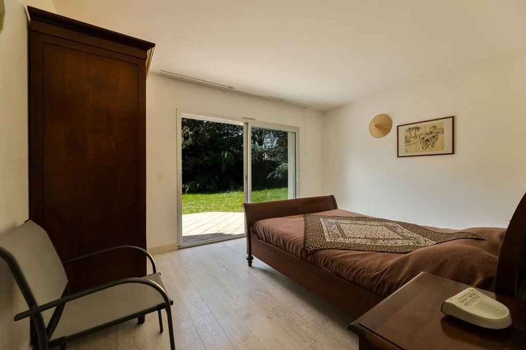 8c1eea3761ad776156ec918ef76f73b3 679f4ae96c 1024 original - Attribut alt par défaut.