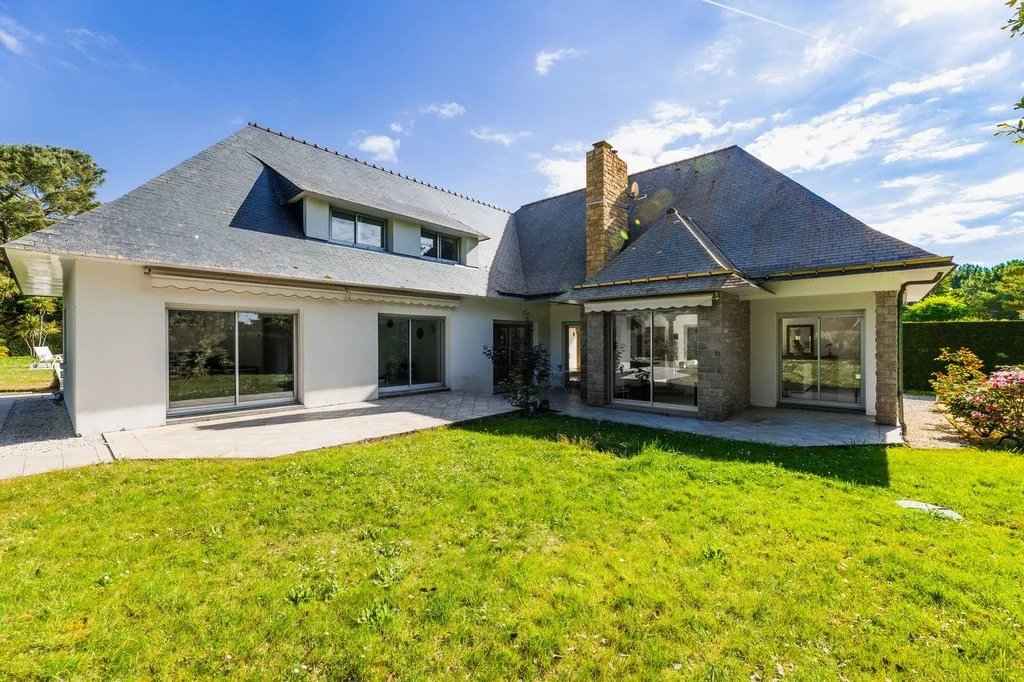 3f621b8cf18549f14a42630dd646fc90 b35bd3d075 1024 original - Attribut alt par défaut.