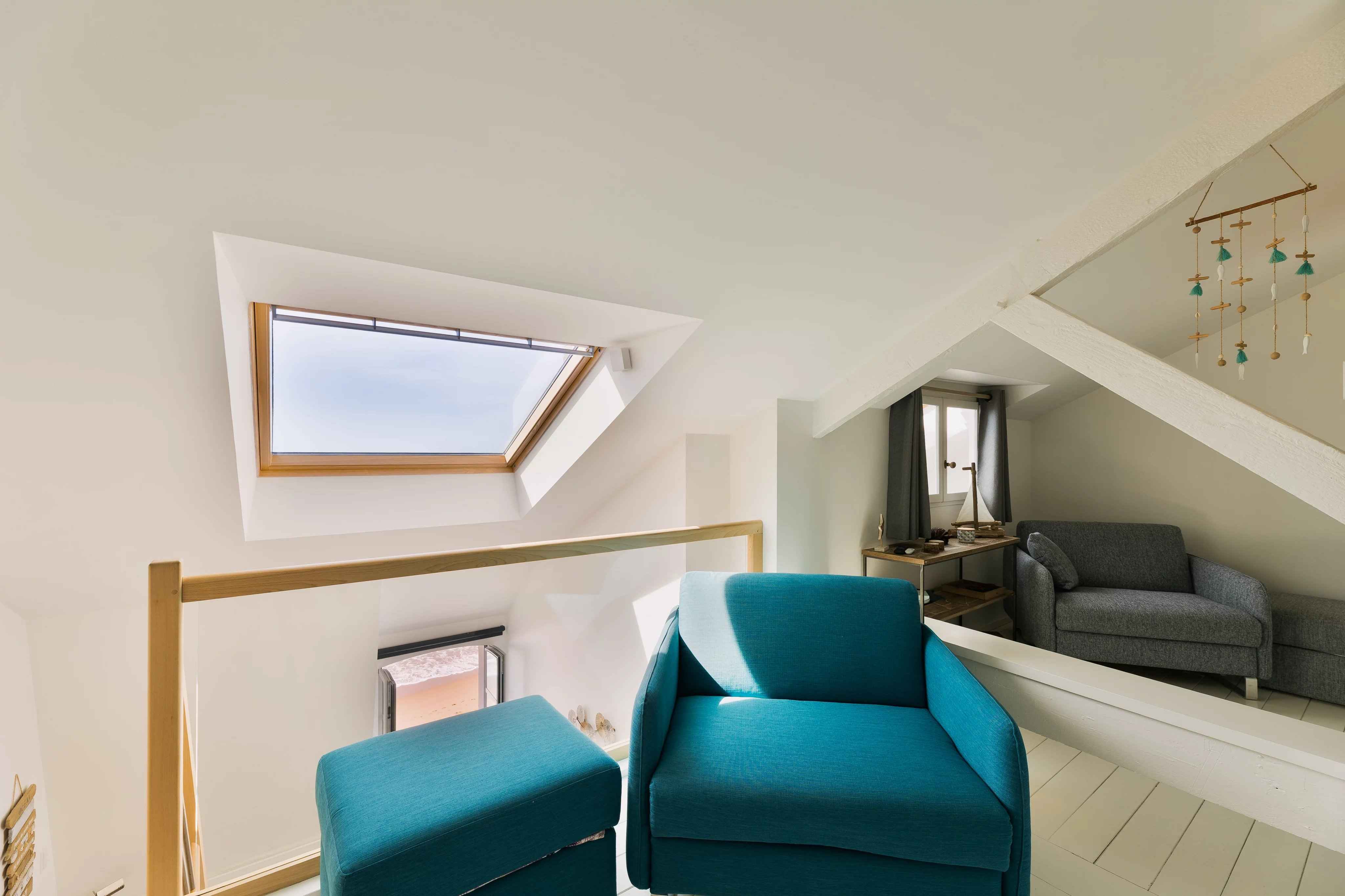 C2dcf7bef553eed76c14ddd912697da2 b590a10f97 4096 original - Attribut alt par défaut.