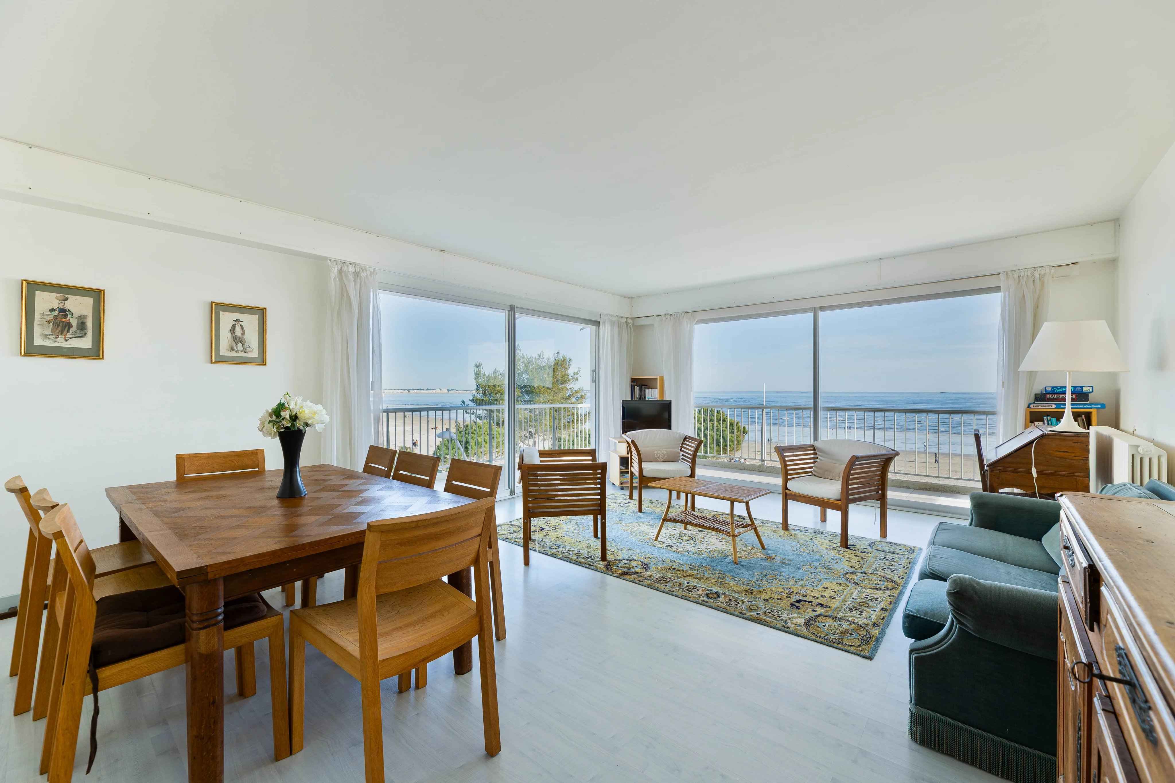 Appartement lumineux avec terrasse