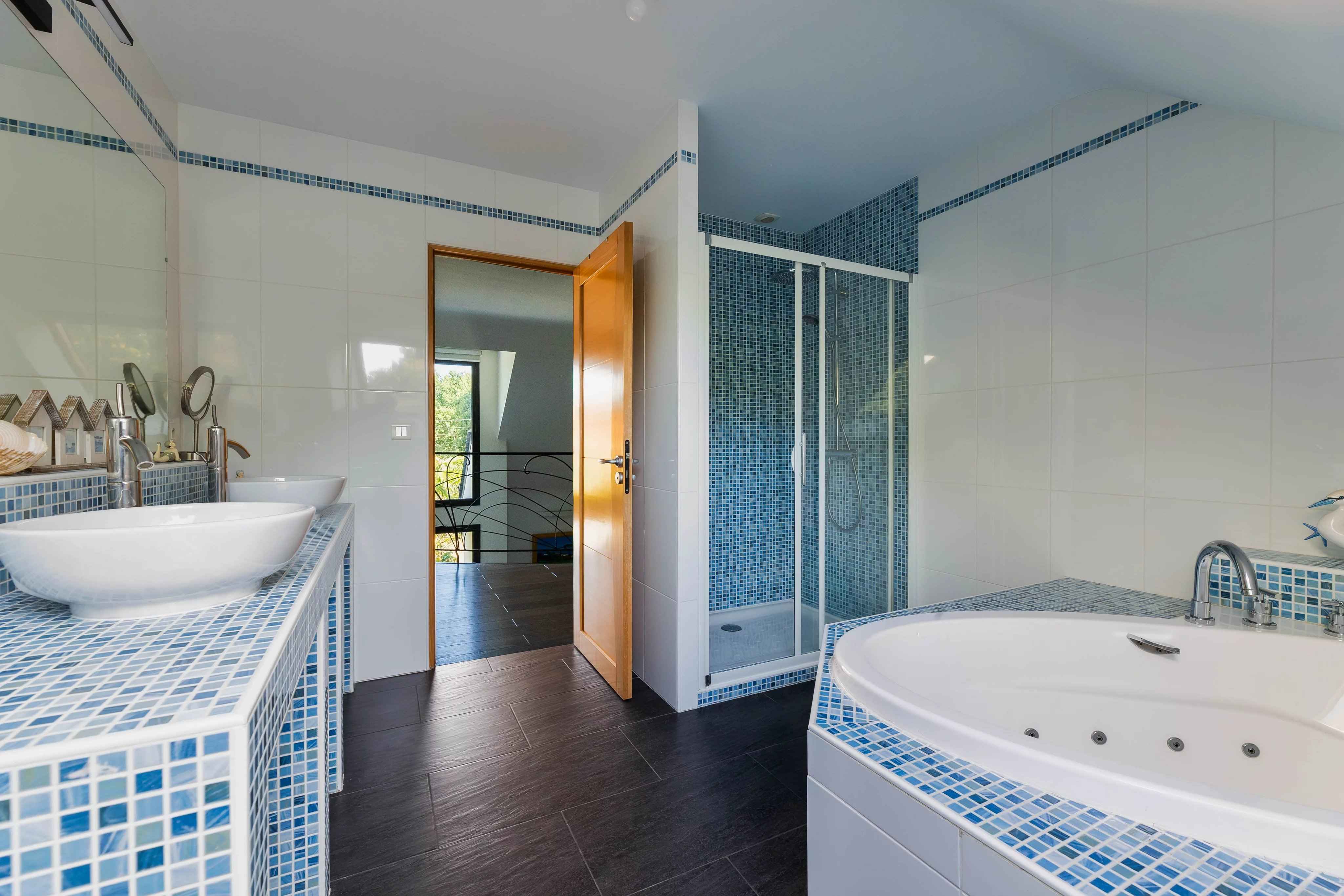 Maison 5 chambres 2 salles de bains