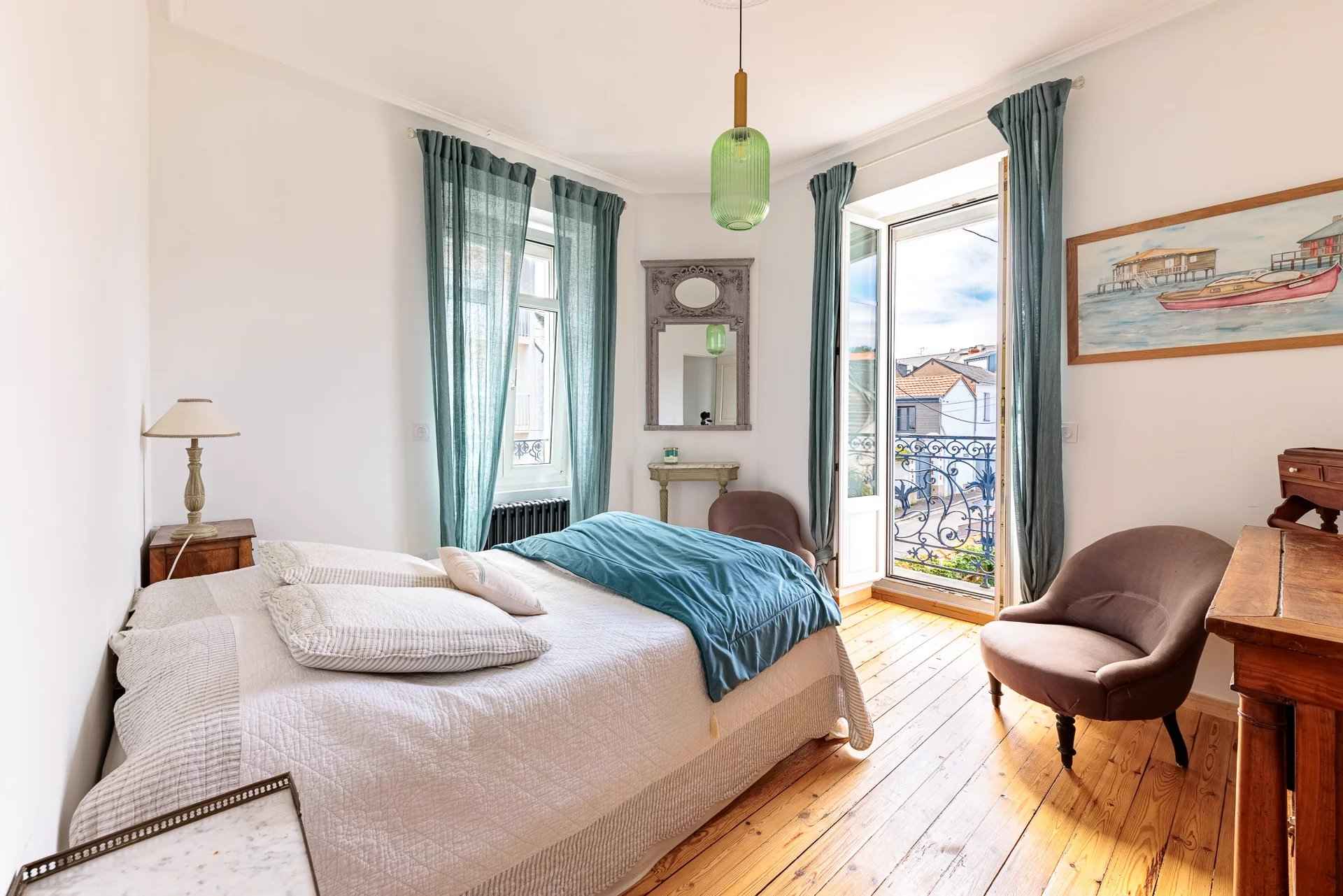 Maison familiale 6 chambres Procé 