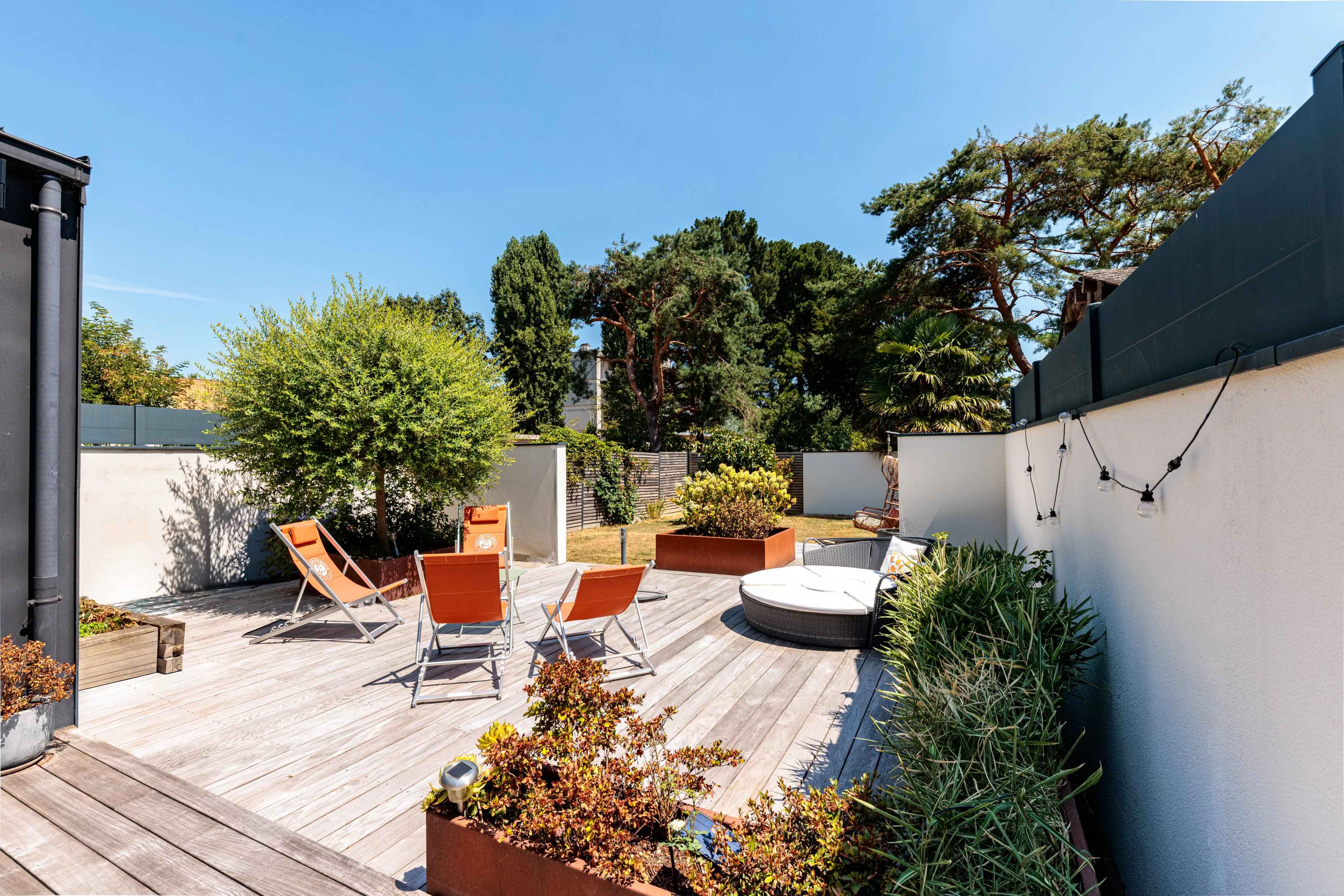 Maison jardin paysager quartier Sainte-Thérèse 