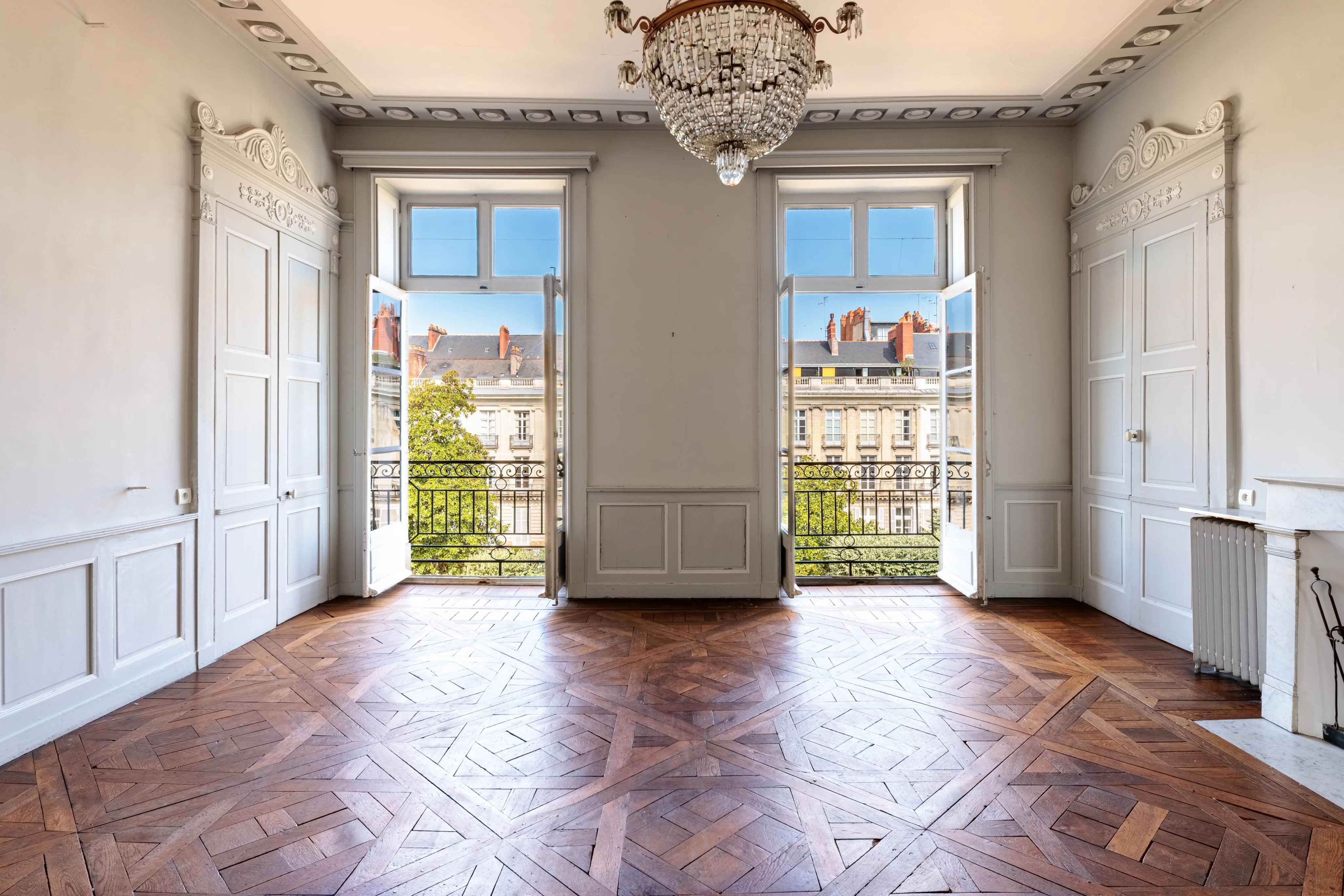 Appartement lumineux Cours Cambronne avec ascenseur 