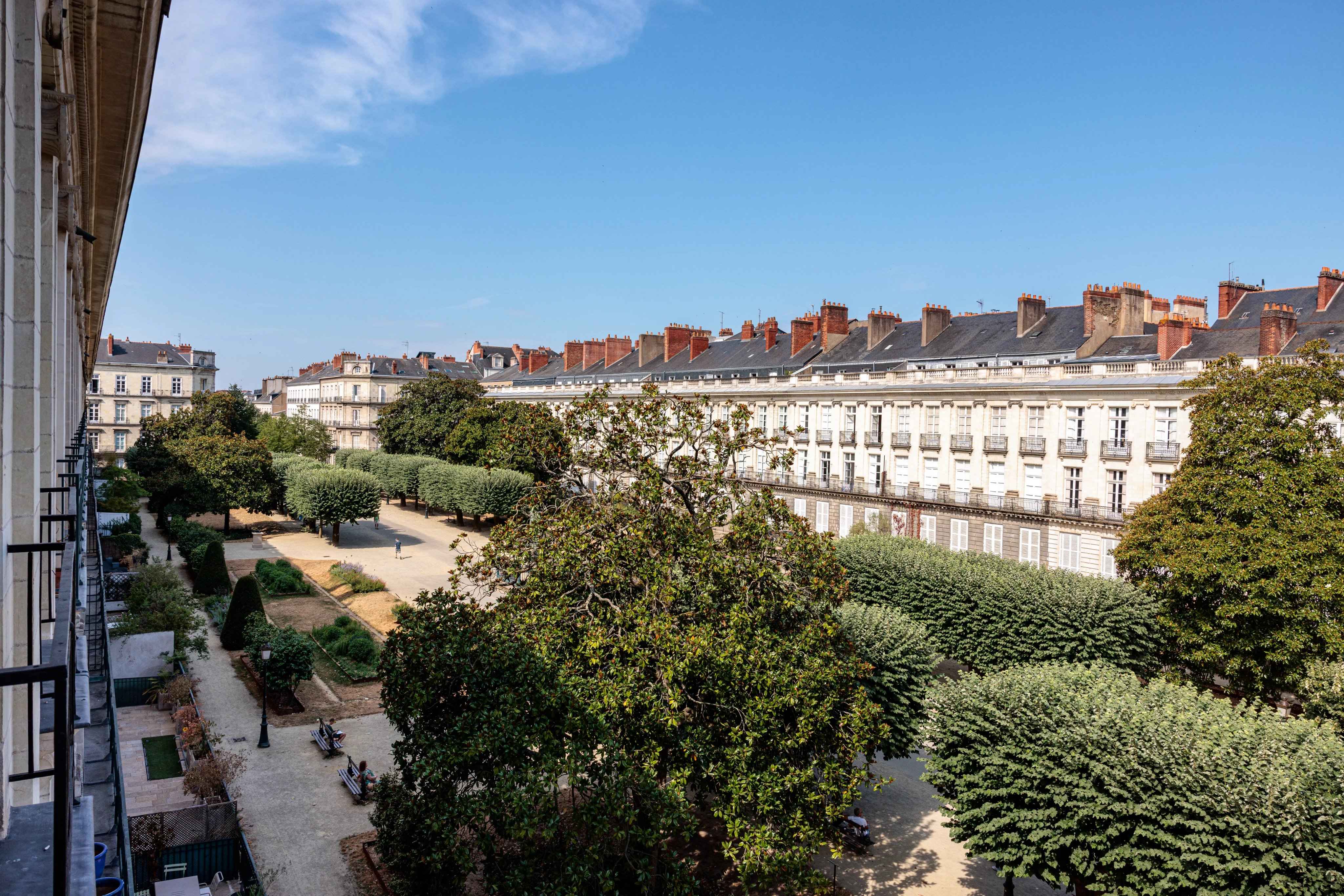 Appartement de réception avec ascenseur Cambronne 