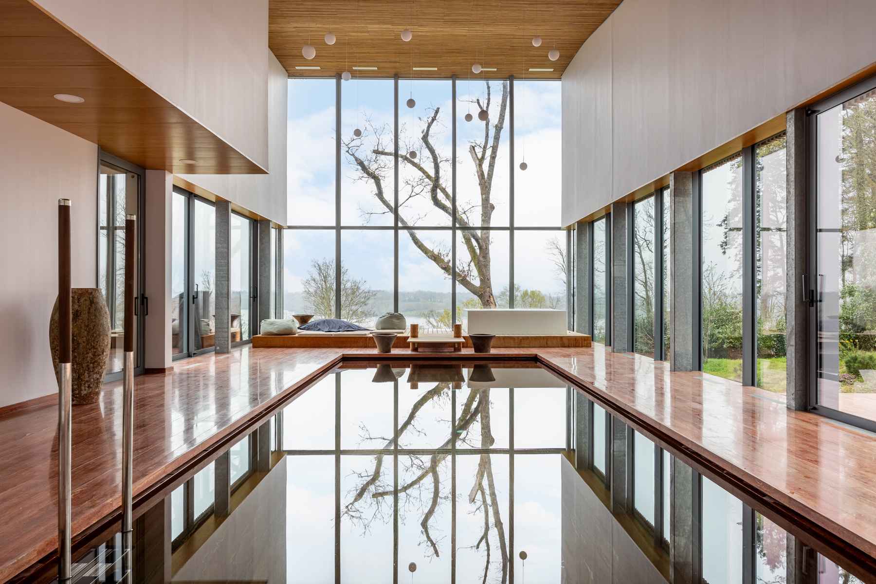 Villa piscine intérieure Nantes