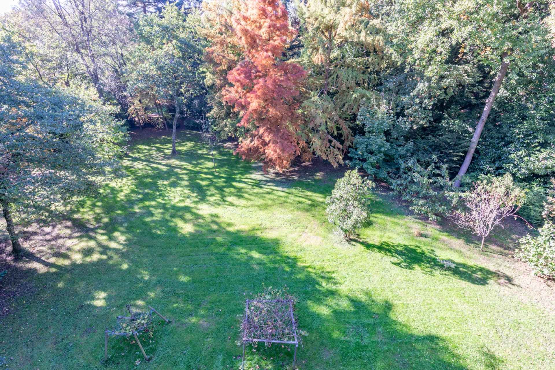 A vendre Nantes Procé villa avec grand jardin 